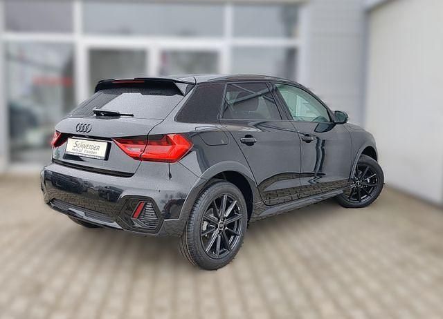 Neu Audi A1 Sport 150 PS (110 kW) 2026 Schwarz SUV