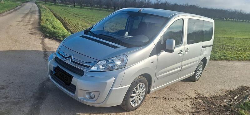 Silber Gebraucht 2014 Citroën Jumpy Van / Kleinbus | 10.990 € (Teuer) - Bild 1/4