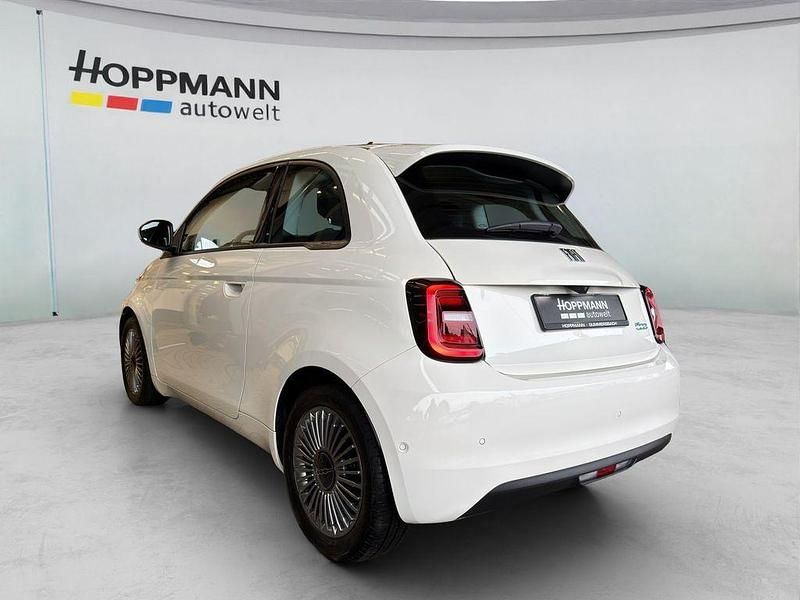 Gebraucht Fiat 500e 86 kW (118 PS) 2023 Weiß Limousine