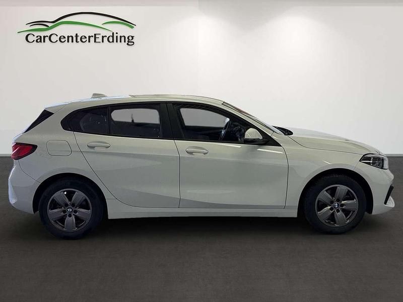 Gebraucht BMW 118 136 PS (100 kW) 2022 Alpinweiss iii Kleinwagen