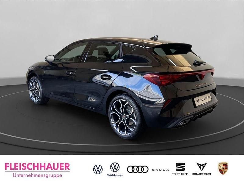 Nouvelle Cupra Leon 150 ch (110 kW) 2025 Noir Berline