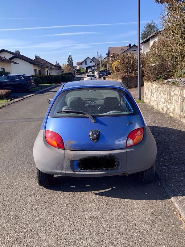 Second-hand Ford Ka 60 CP (44 kW) 1998 Albastru Hatchback