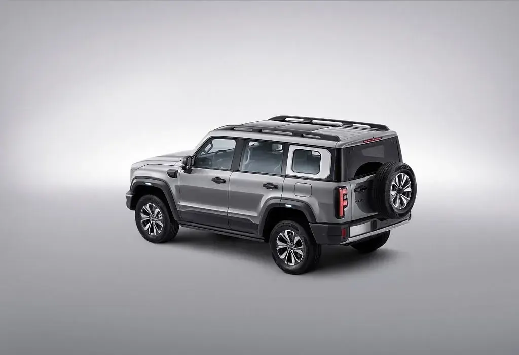 Neu Baic BJ40 162 PS (119 kW) 2026 Schwarz SUV