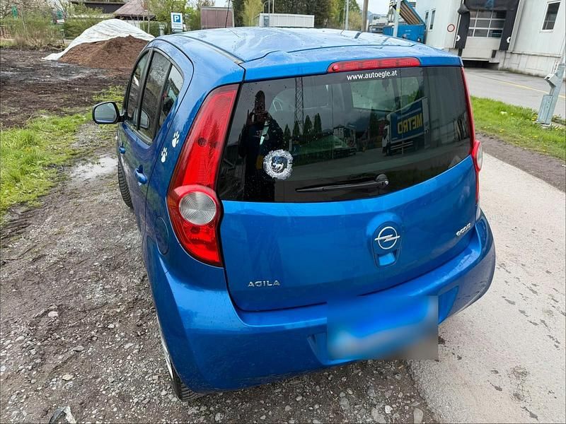 Second-hand Opel Agila 50 CP (36 kW) 2012 Albastru Hatchback