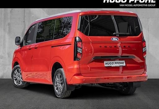 Gebraucht Ford Tourneo Titanium 170 PS (125 kW) 2025 Rot Van / Kleinbus