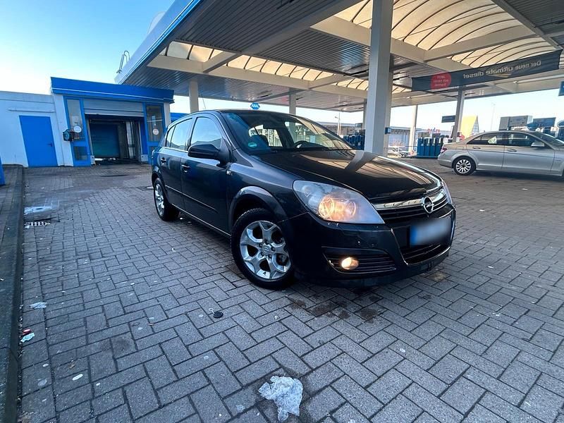 Gebraucht Opel Astra 101 PS (74 kW) 2005 Schwarz Limousine