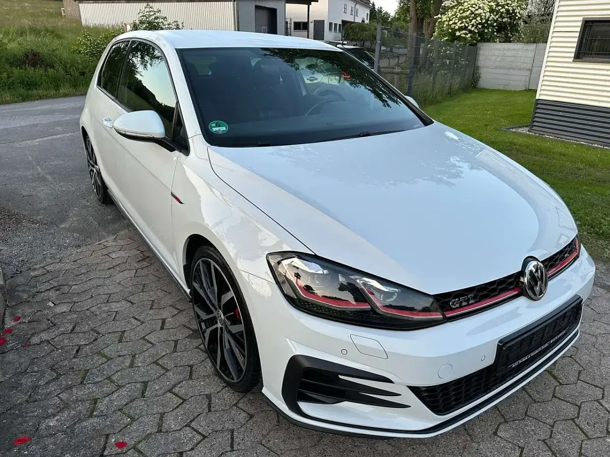 Second-hand VW Golf VII GTI 230 CP (169 kW) 2017 Alb Break