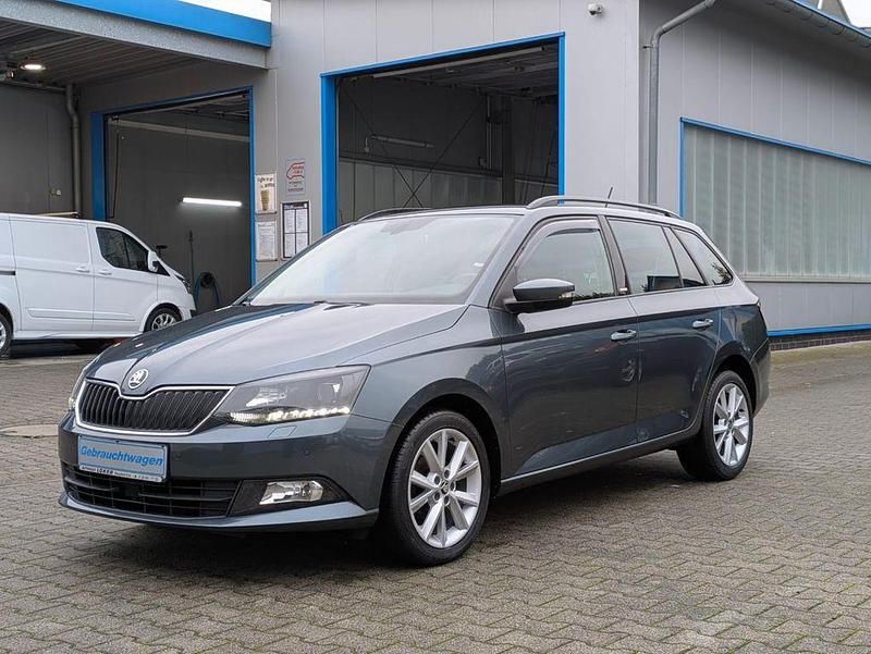 Grau Gebraucht 2017 Skoda Fabia Joy Kombi | 5.680 € (Fairer Preis) - Bild 1/4