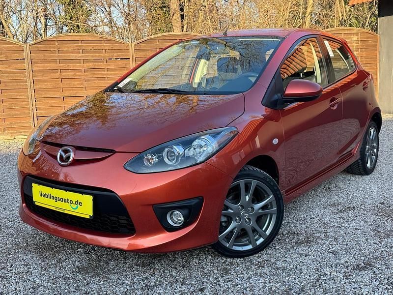 Usata Mazda 2 Dynamic 103 CV (75 kW) 2009 Arancione Utilitaria