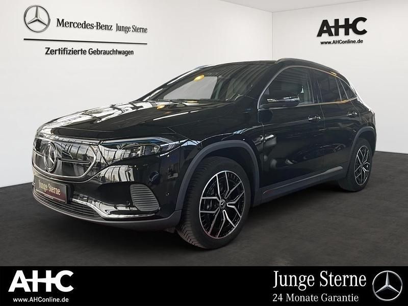 Schwarz Gebraucht 2021 Mercedes EQA250 SUV | 33.750 € (Teuer) - Bild 1/4