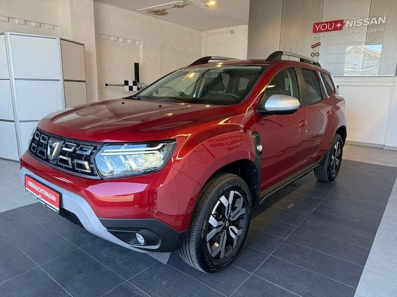Używany Dacia Duster Prestige 101 KM (74 kW) 2022 Czerwony SUV