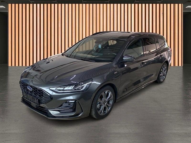 Gebraucht Ford Focus ST-Line 155 PS (114 kW) 2023 Grau magneticgrau (metallic) Kombi