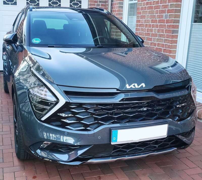 Grau Gebraucht 2022 Kia Sportage GT-Line SUV | 36.900 € (Teuer) - Bild 1/4