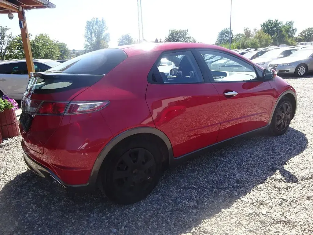 Gebraucht Honda Civic Comfort 99 PS (72 kW) 2009 Rot Limousine
