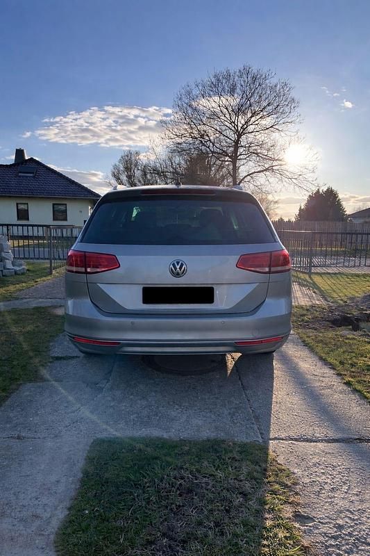 Gebraucht VW Passat 150 PS (110 kW) 2014 Silber Kombi