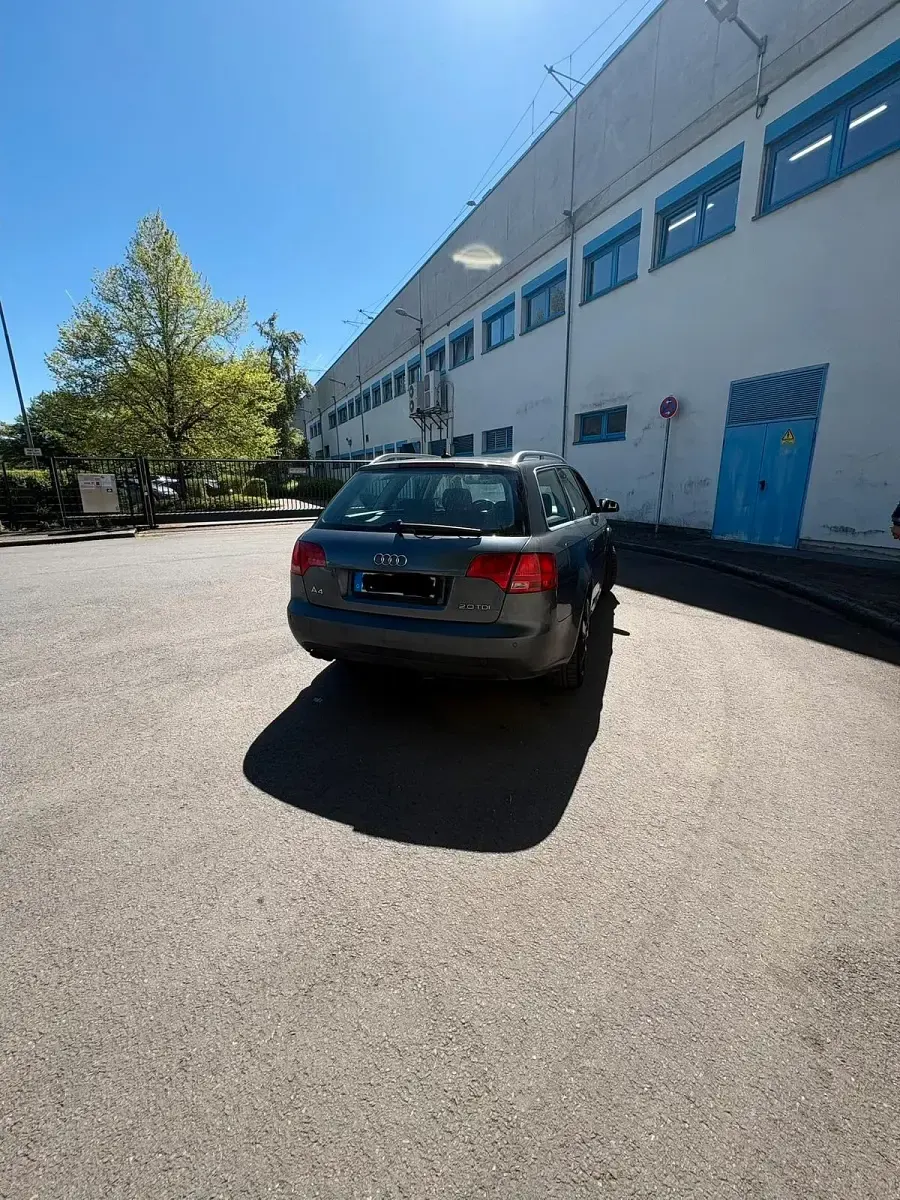 Gebraucht Audi A4 140 PS (102 kW) 2007 Andere farben Kombi