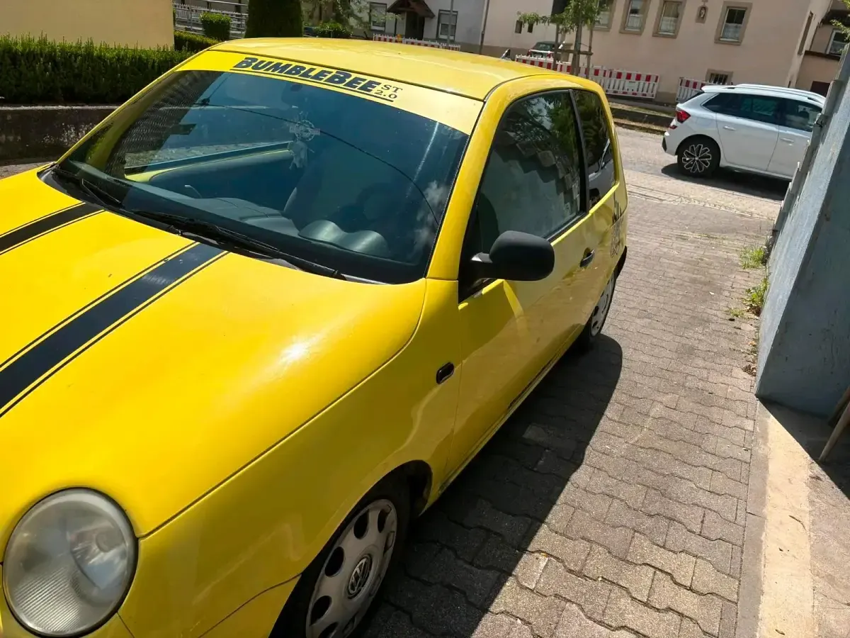 Gebraucht VW Lupo 50 PS (36 kW) 1999 Gelb Kleinwagen