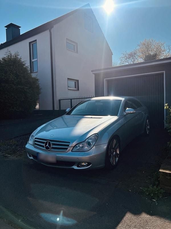 Gebraucht Mercedes CLS350 272 PS (200 kW) 2004 Silber Limousine