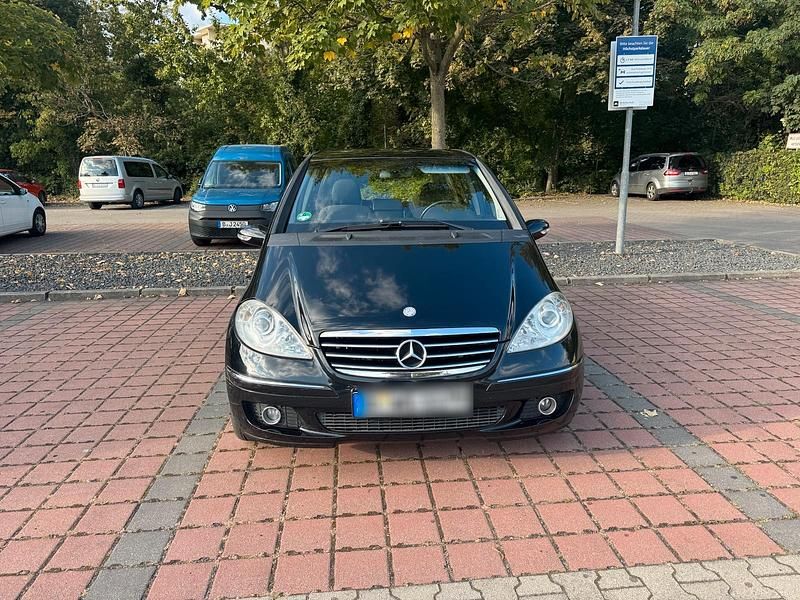 Schwarz Gebraucht 2007 Mercedes A200 Avantgarde Kombi | 3.600 € (Guter Preis) - Bild 1/4