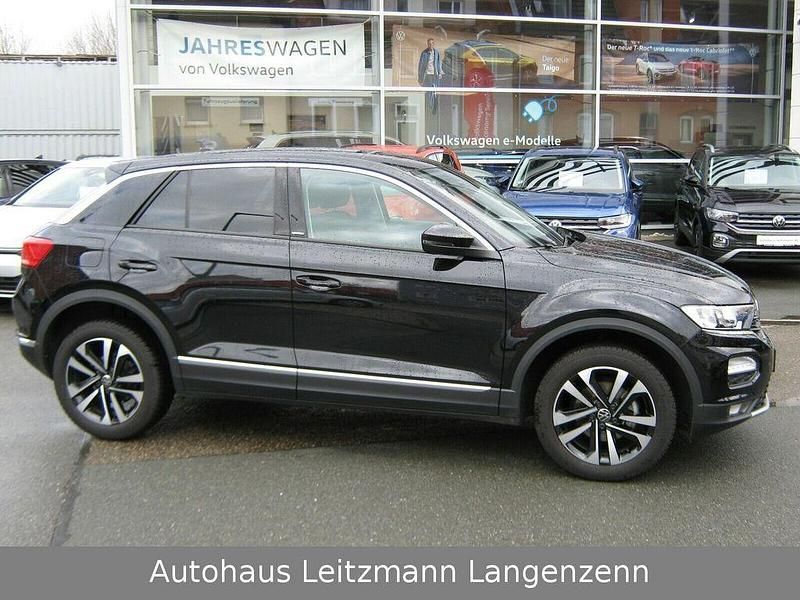 Gebraucht VW T-Roc United 150 PS (110 kW) 2021 Schwarz metallic SUV