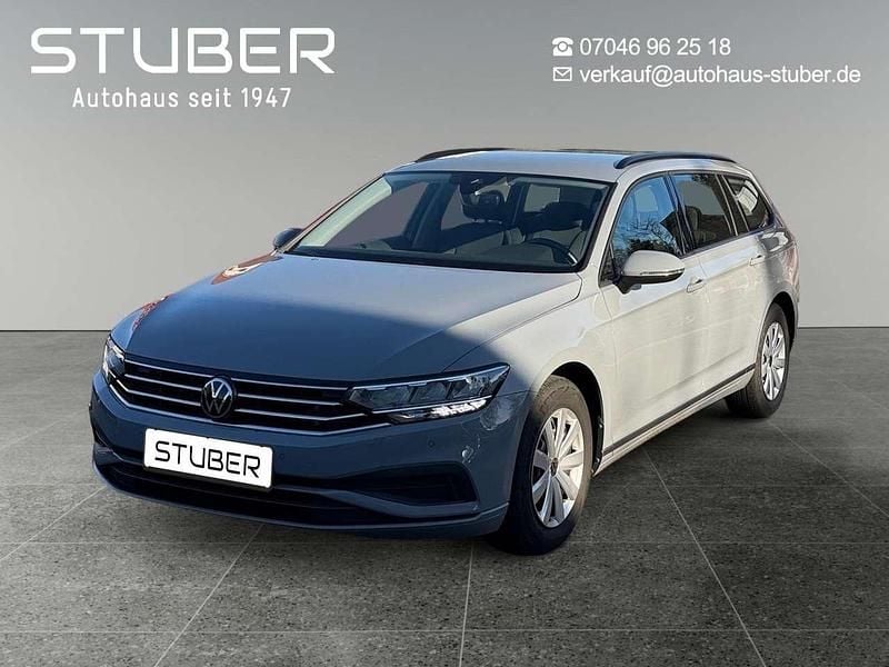 Mondsteingrau Gebraucht 2022 VW Passat Kombi | 20.880 € (Guter Preis) - Bild 1/4