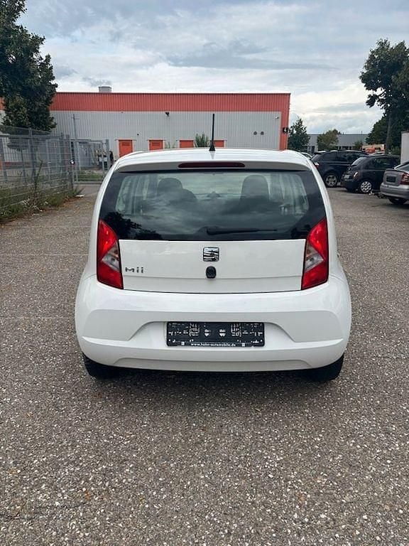 Gebraucht Seat Mii Ecomotive 60 PS (44 kW) 2017 Weiß Kleinwagen