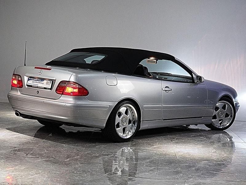 Gebraucht Mercedes CLK320 Avantgarde 218 PS (160 kW) 2001 Other Cabrio