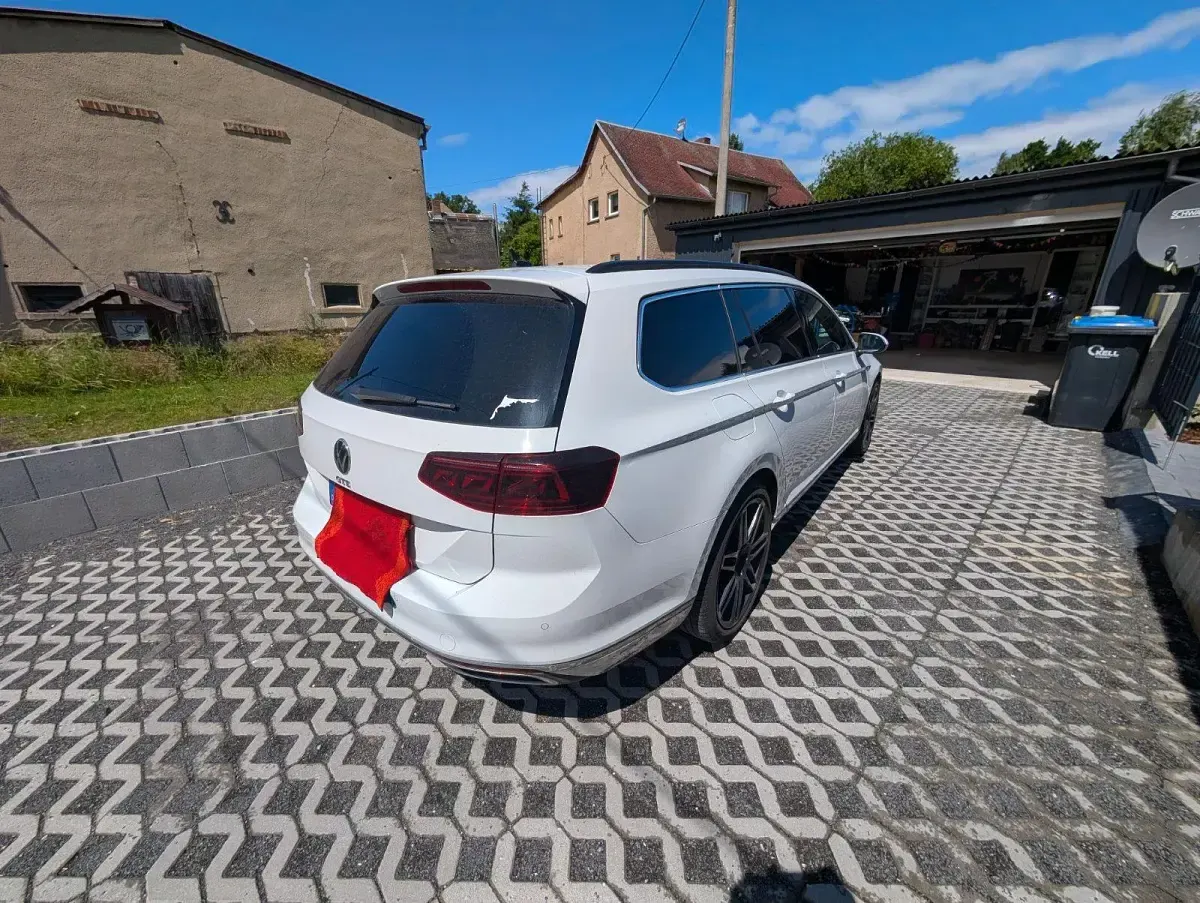 Gebraucht VW Passat GTE 218 PS (160 kW) 2020 Weiß Kombi