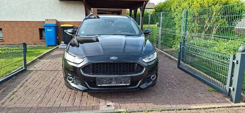 Schwarz Gebraucht 2018 Ford Mondeo ST-Line Kombi | 12.000 € (Guter Preis) - Bild 1/4