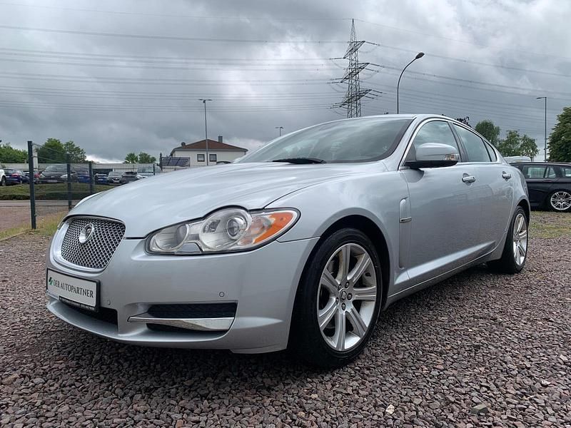 Gebraucht Jaguar XF 207 PS (152 kW) 2009 Silber Limousine