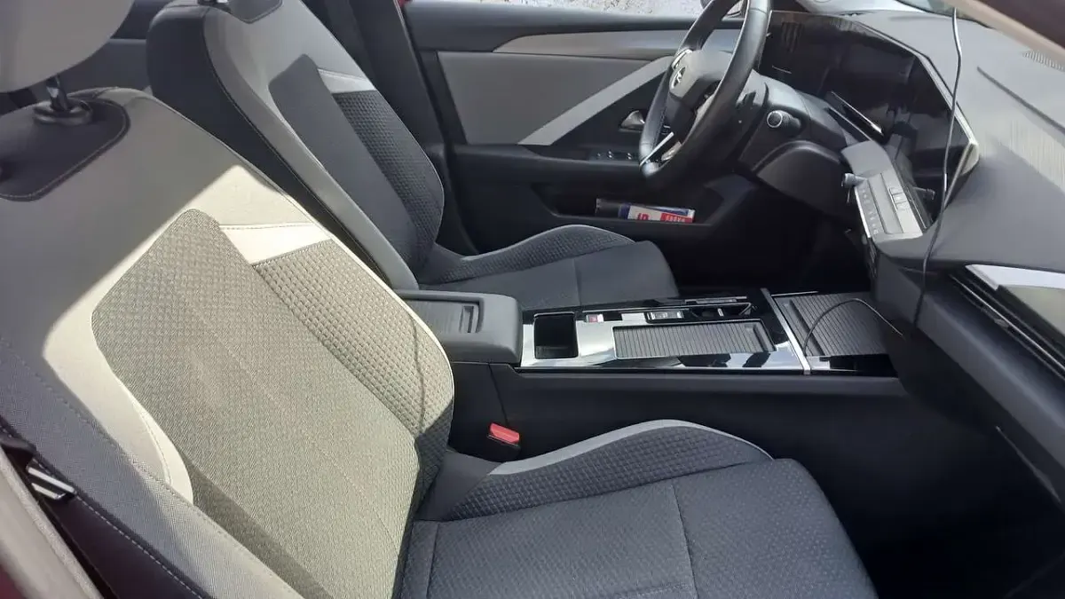Gebraucht Opel Astra Enjoy 131 PS (96 kW) 2024 Kleinwagen