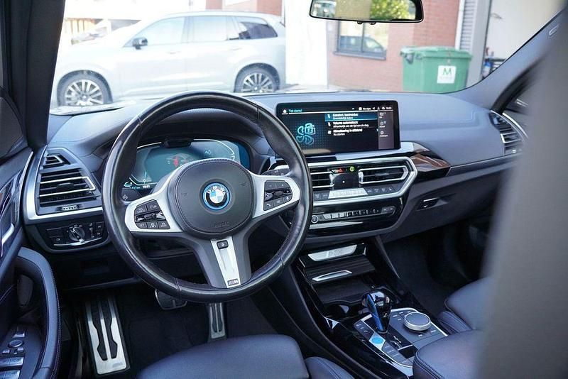 Gebraucht BMW iX3 Executive 210 kW (286 PS) 2022 Schwarz SUV