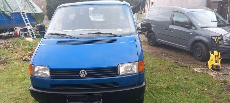 Gebraucht VW T4 71 PS (52 kW) 1995 Blau Van