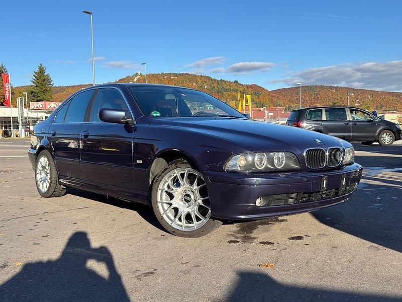 Gebraucht BMW 525 Sport Line 192 PS (141 kW) 2001 Blau Limousine
