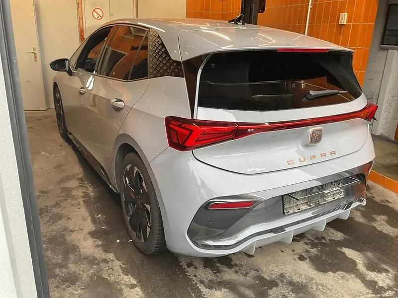 Gebraucht Cupra Born 110 kW (150 PS) 2022 Grau Kleinwagen