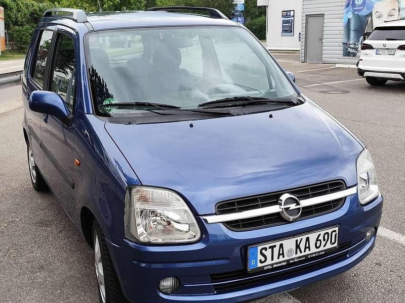 Blau Gebraucht 2002 Opel Agila Comfort Van / Kleinbus | 2.900 € (Teuer) - Bild 1/4