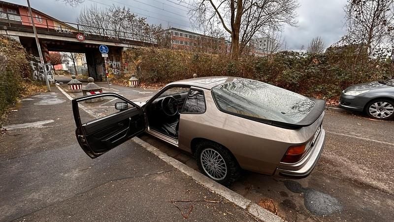 Gebraucht Porsche 924 125 PS (91 kW) 1982 Gold Coupé