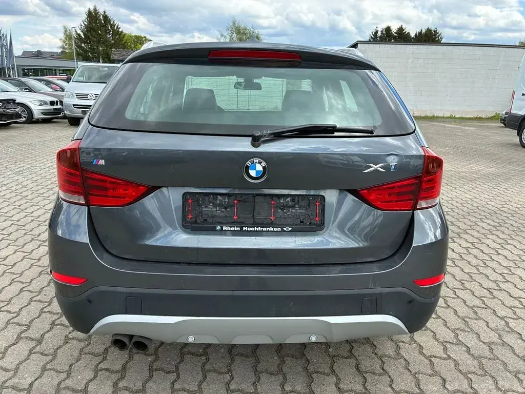 Gebraucht BMW X1 xLine 184 PS (135 kW) 2015 Grau SUV
