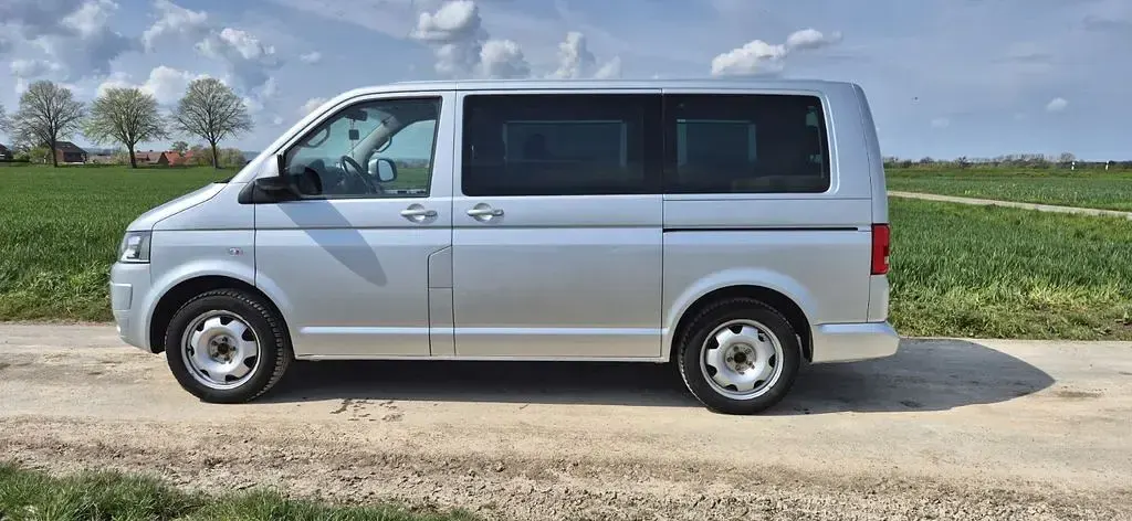 Usata VW T5 209 CV (153 kW) 2012 Argento Furgone