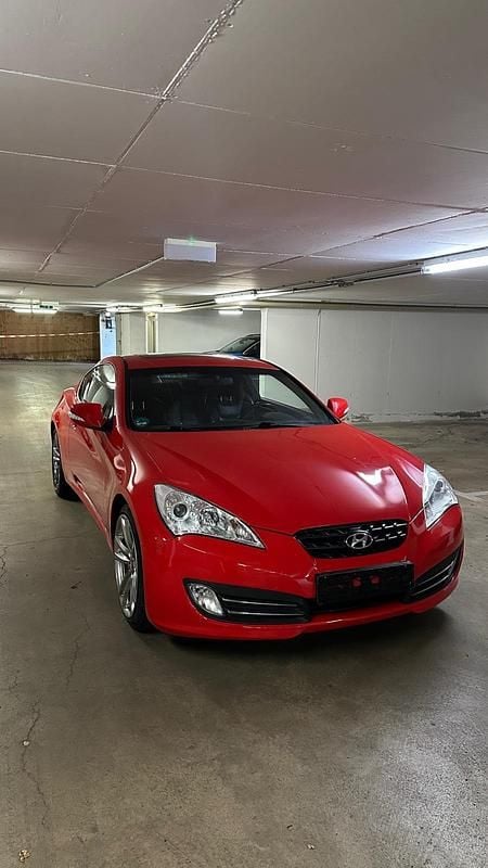 Gebraucht Hyundai Genesis 303 PS (222 kW) 2011 Rot Coupé