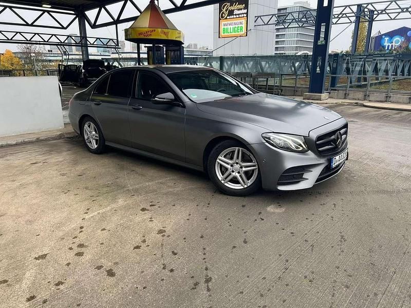 Gebraucht 2020 Mercedes E220 Limousine | 31.000 € (Guter Preis) - Bild 1/4
