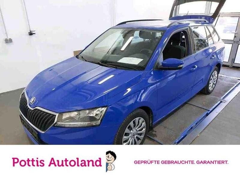 Blau Gebraucht 2022 Skoda Fabia Ambition Kombi | 15.922 € (Fairer Preis) - Bild 1/3