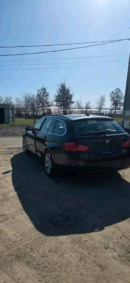 Gebraucht BMW 520 184 PS (135 kW) 2012 Schwarz Limousine