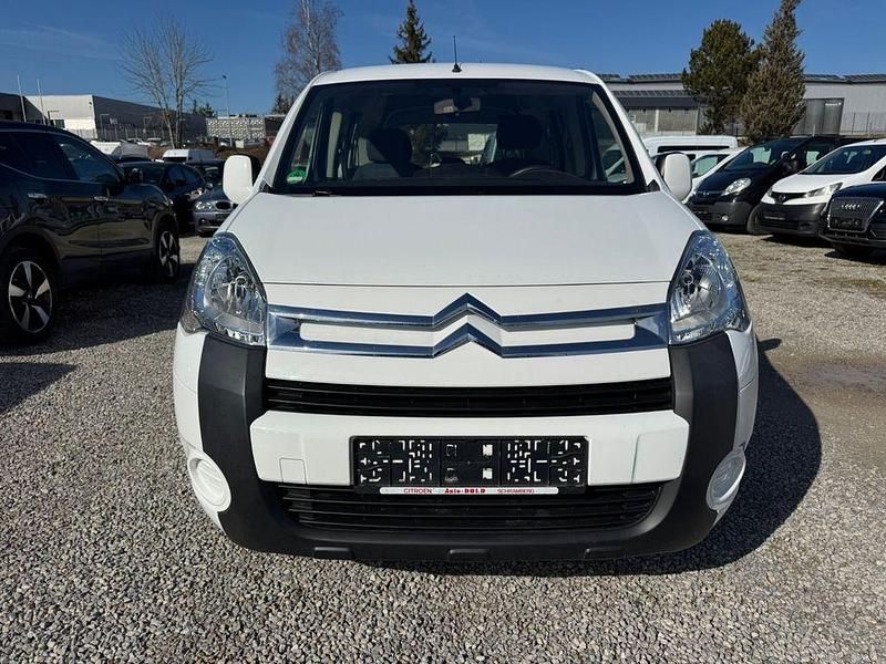 Gebraucht Citroën Berlingo 109 PS (80 kW) 2009 Weiß Van / Kleinbus