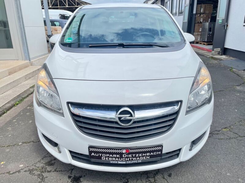 Gebraucht Opel Meriva drive 140 PS (102 kW) 2016 Weiß Van / Kleinbus