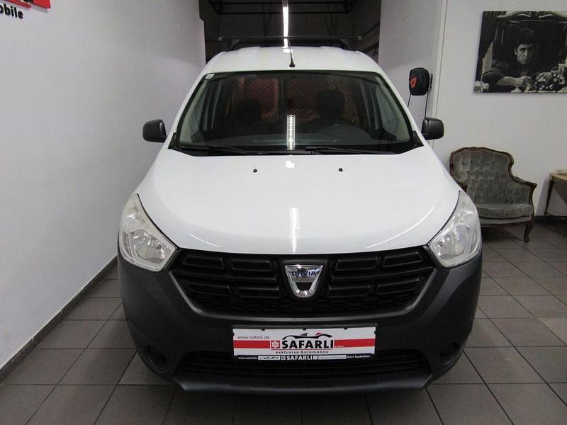 Gebraucht Dacia Dokker 102 PS (75 kW) 2017 Weiß Van / Kleinbus