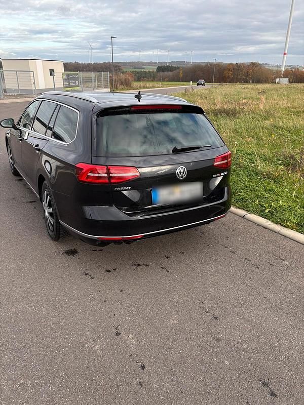 Używany VW Passat 190 KM (139 kW) 2016 Czarny Kombi