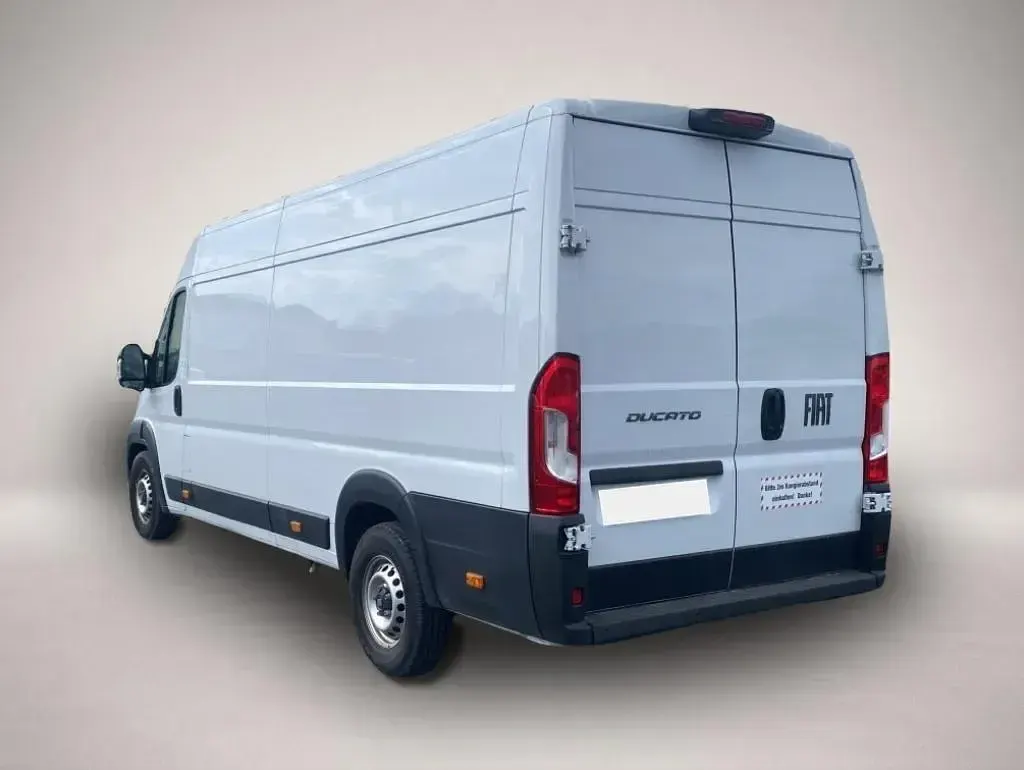 Gebraucht Fiat Ducato 179 PS (131 kW) 2024 Manufacturer Van