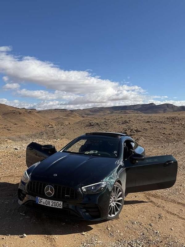 Gebraucht Mercedes E220 194 PS (142 kW) 2020 Grün Coupé