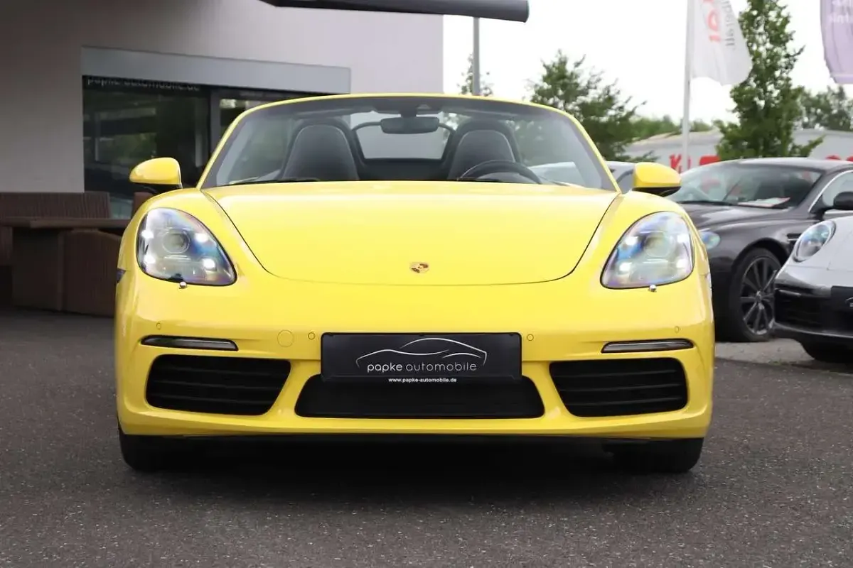 Gebraucht Porsche 718 299 PS (219 kW) 2020 Gelb Cabrio